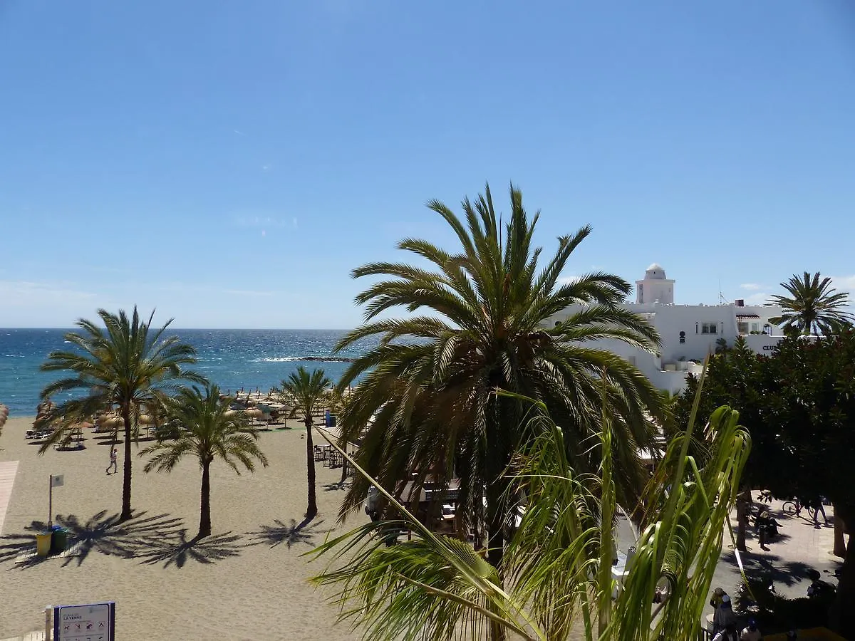 Marbella Beach And Sea View Apartment location